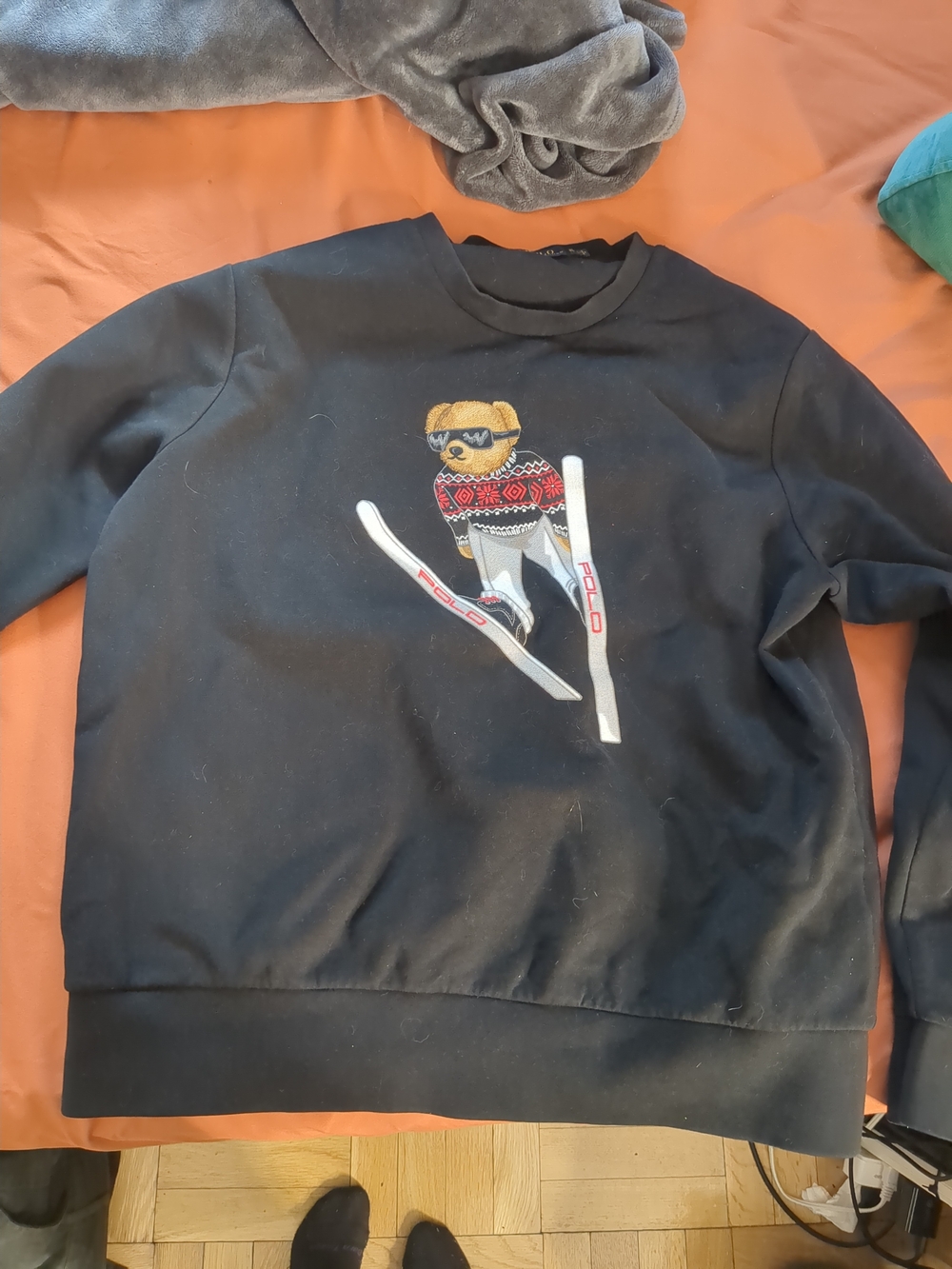 Vintage Polo by Ralph Lauren Black Crewneck Sweater with Ski Bear Embroidery